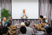 渝东北分中心开展“不忘初心”主题教育活动