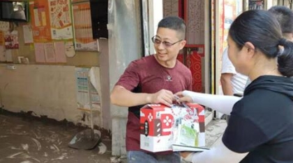 台州体彩深入实体店指导台风过后重建恢复工作