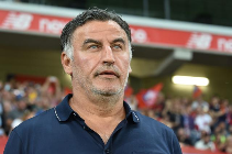 里尔主帅：组内对手都很强 球队目标并非第三