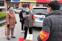 1000个福彩战“疫”包驰援徐州市38个社区