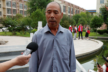 退伍老兵一个举动感动了社会福利中心所有人