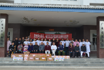 随州彩民、销售员走进福利院关爱孤儿孤老